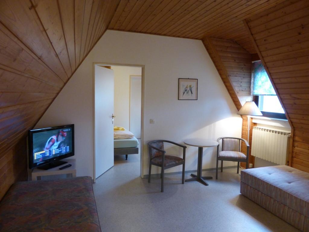 Gaestehaus An Der Rheinbruecke Altlussheim Zewnętrze zdjęcie