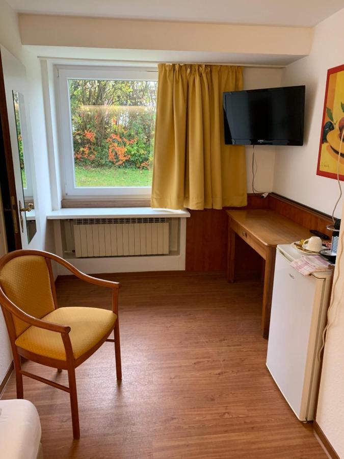 Gaestehaus An Der Rheinbruecke Altlussheim Zewnętrze zdjęcie